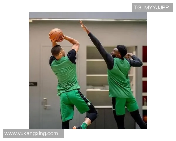 八卦爆料:塔图姆被曝与明星传出绯闻 八卦爆料:塔图姆被曝与明星传出绯闻