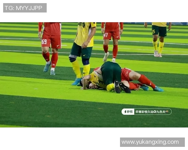 本周足球热搜：最受关注的比赛对决与精彩瞬间回顾